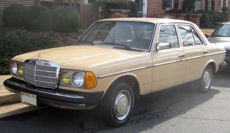 1980 Mercedes Benz 240D