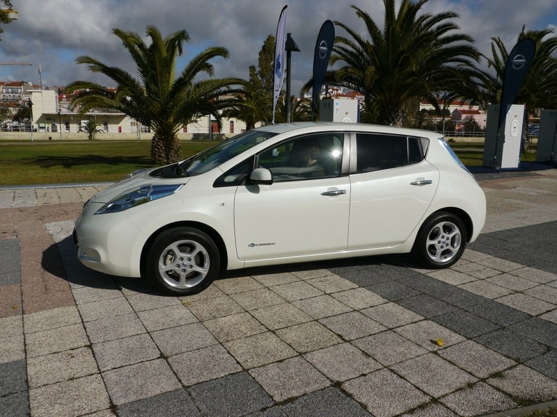 2011 nissan leaf