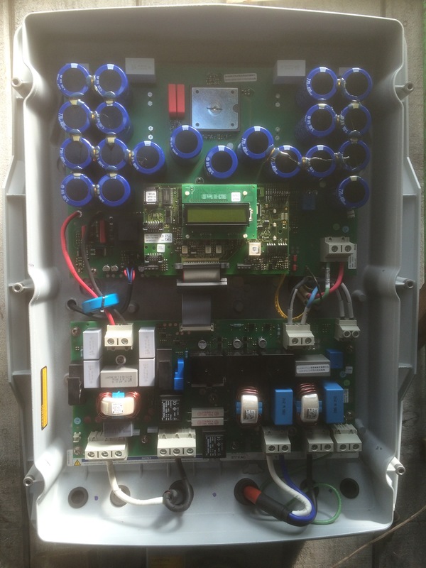 inverter inside2